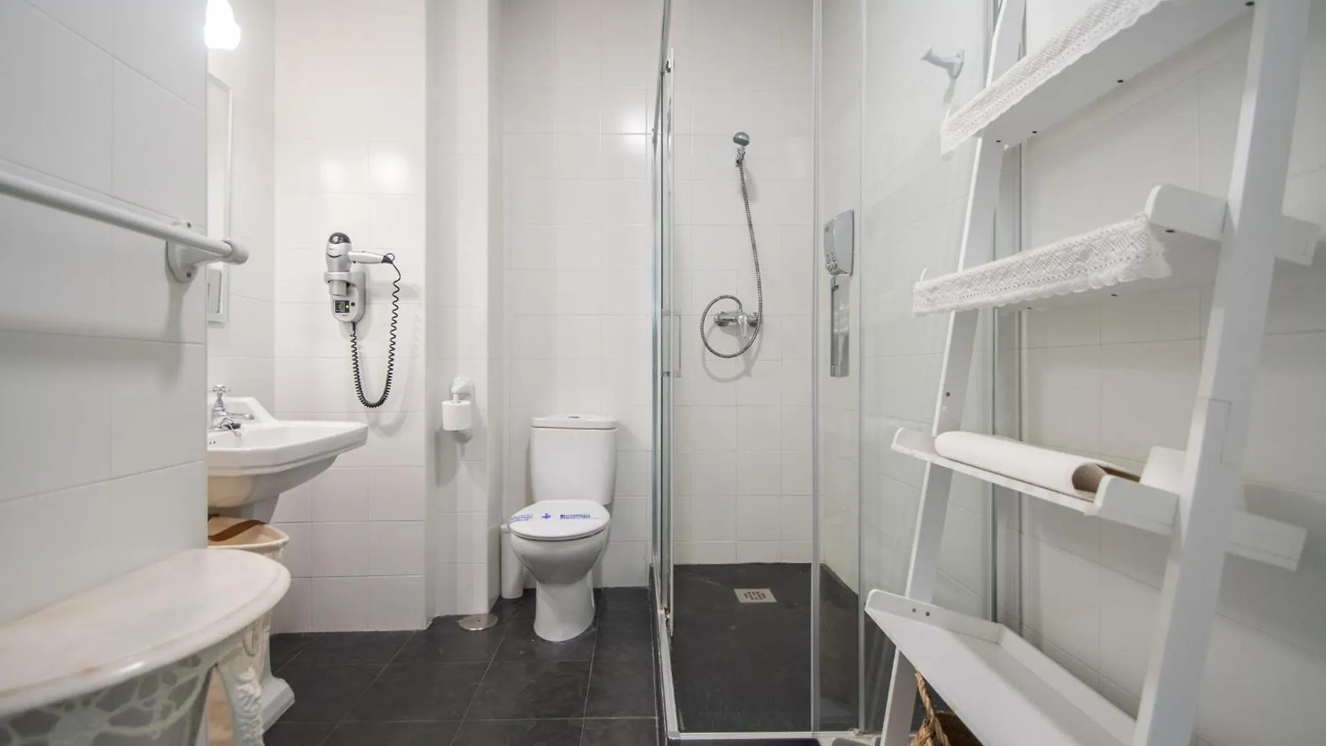 Montera Suite Cadiz Apartment